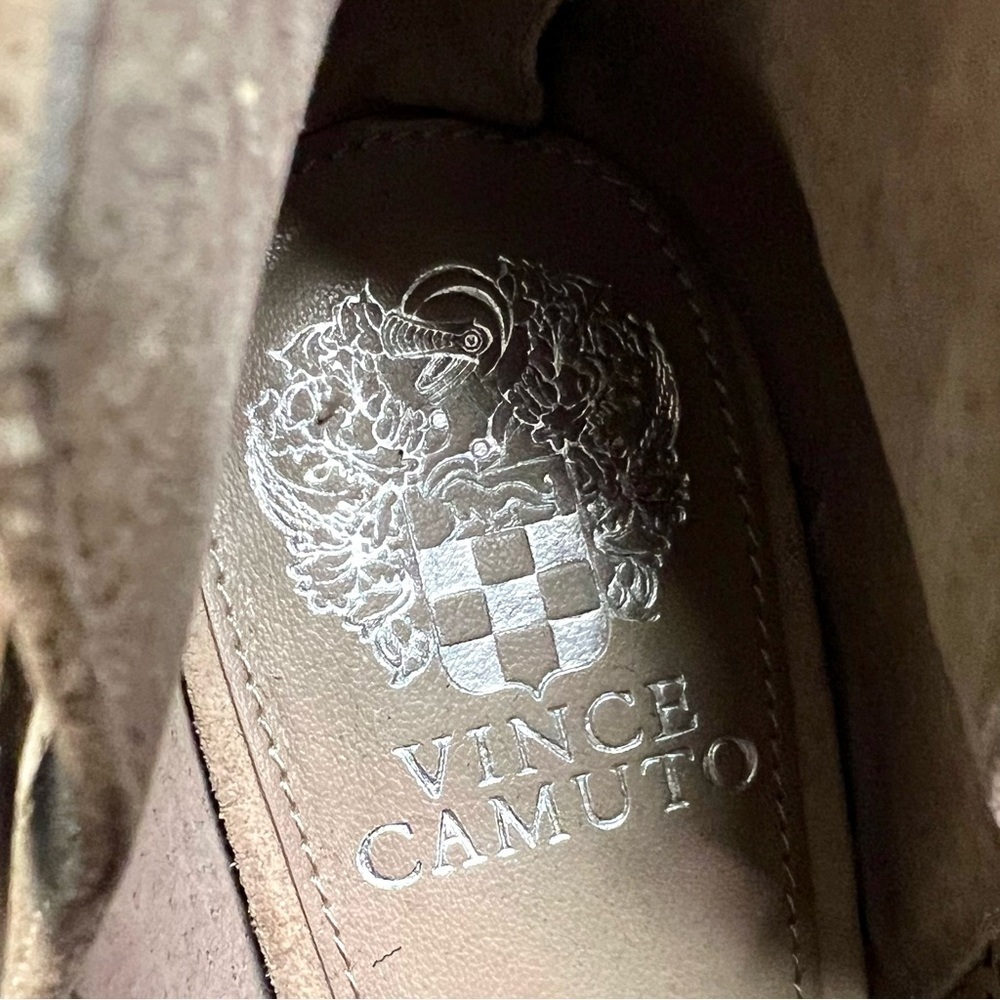 Vince Camuto Naryka ankle buckle Bootie suede leather tan women’s size 8 - Picture 10 of 10
